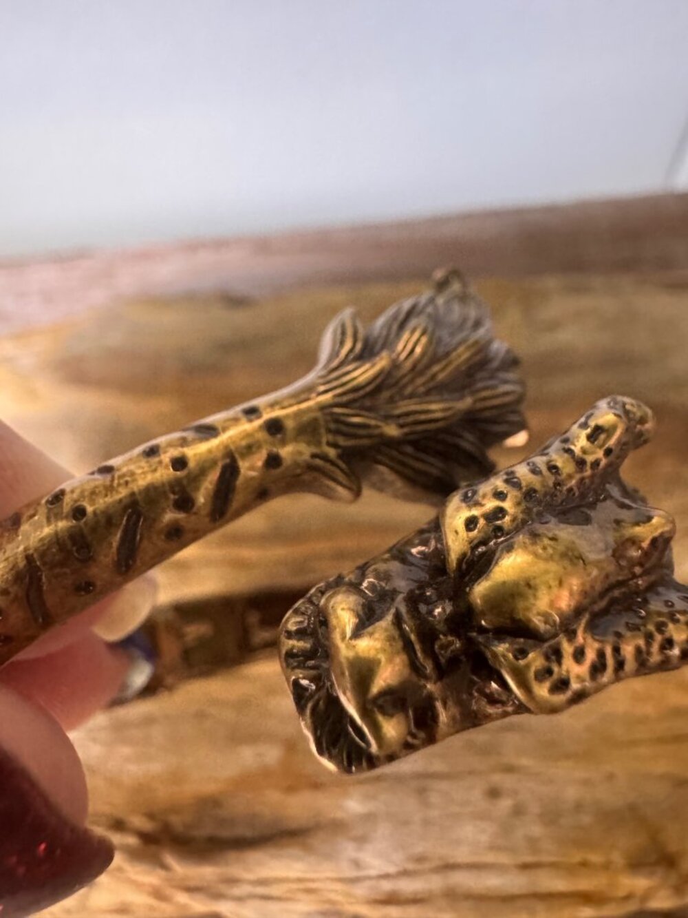 Lucky Brand Dragon Head Hinged Bangle Bracelet Antiqued Brass Tone Statement - Picture 2 of 7